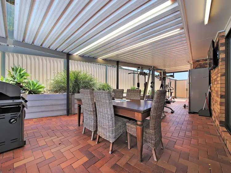 Seventh view of Homely house listing, 9 Lowrie Ct, Cleveland QLD 4163