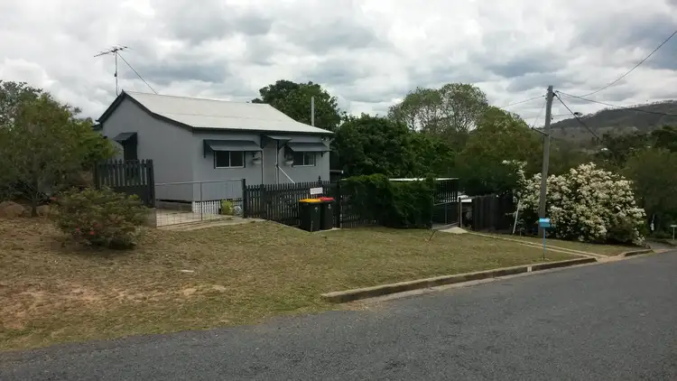 1 Clarence Street, Mount Morgan QLD 4714