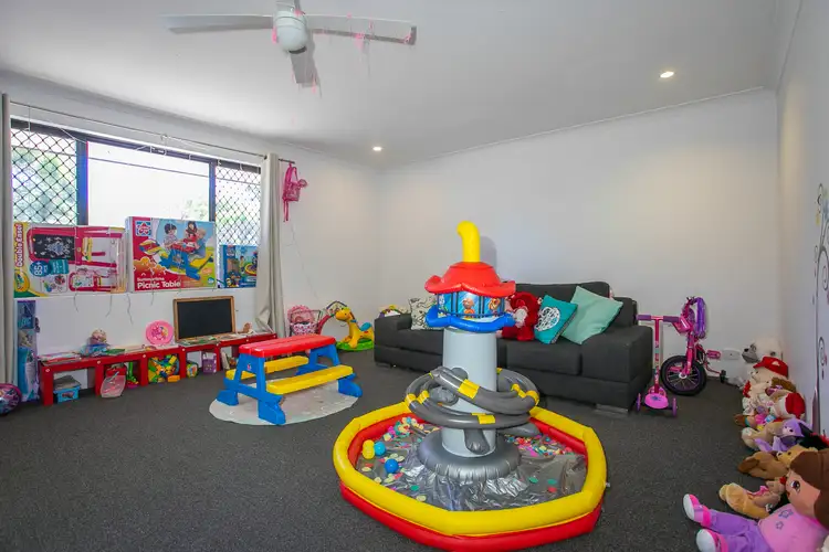Seventh view of Homely house listing, 3 MINCHIN COURT, Padbury WA 6025