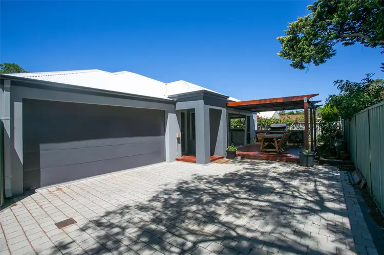 7A Wade Street