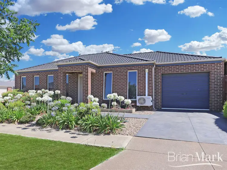 1/20 Fetlock Drive, Truganina VIC 3029