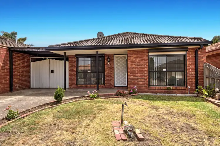 10 Duneed Way, Delahey VIC 3037