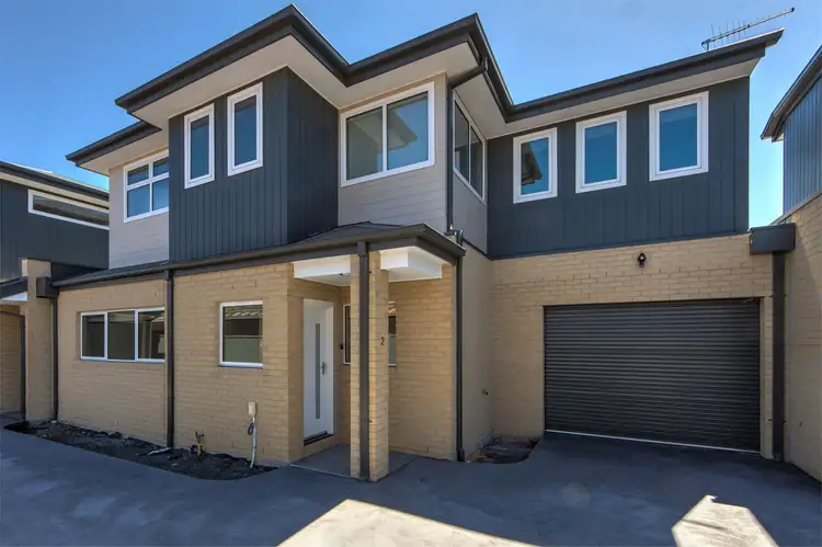 2/5 Emily Street, St Albans VIC 3021