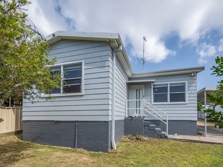 19 Elizabeth Street, Cardiff South NSW 2285