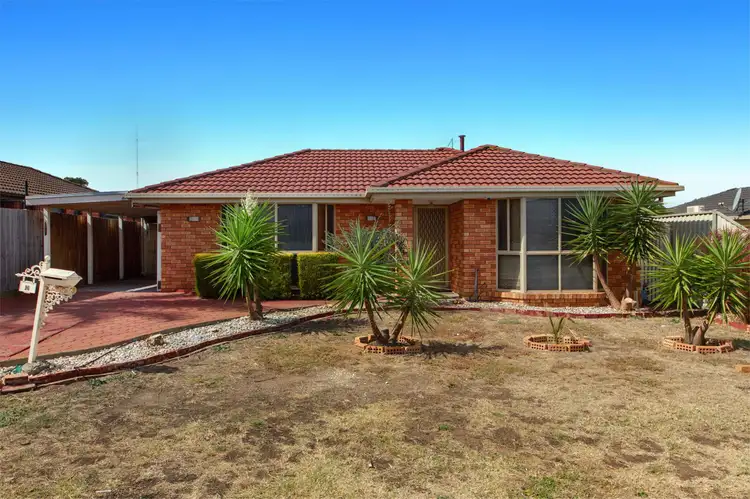 16 Poltava Walk, Delahey VIC 3037