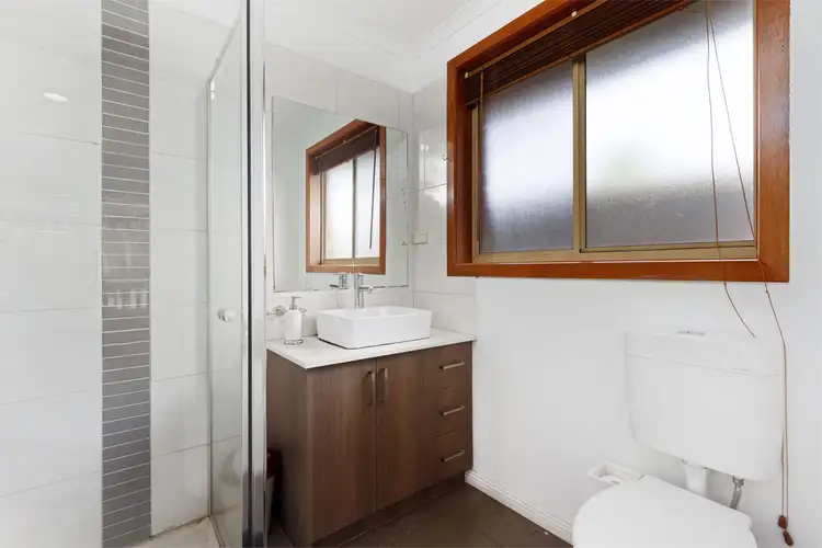 Seventh view of Homely house listing, 16 Poltava Walk, Delahey VIC 3037