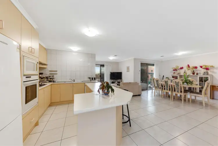 Fifth view of Homely house listing, 3 Tannaroo Crescent, Delahey VIC 3037
