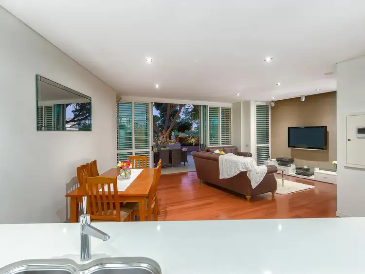 Fifth view of Homely apartment listing, 2/205 Coronation Drive, Milton QLD 4064