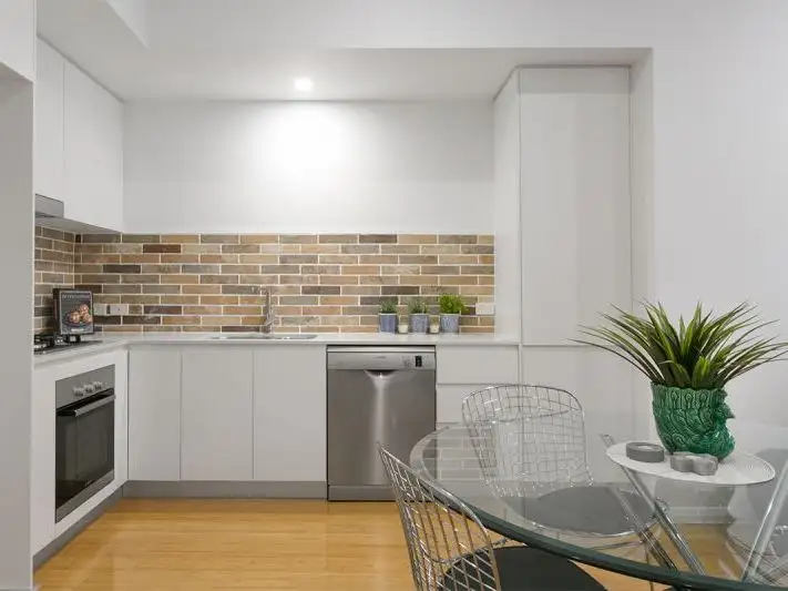 Fifth view of Homely apartment listing, 1 Livingstone St, Yeerongpilly QLD 4105