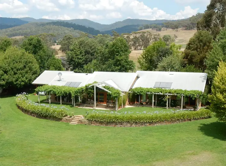 149 Waterfall Creek Road Tallangatta Valley, Tallangatta VIC 3700