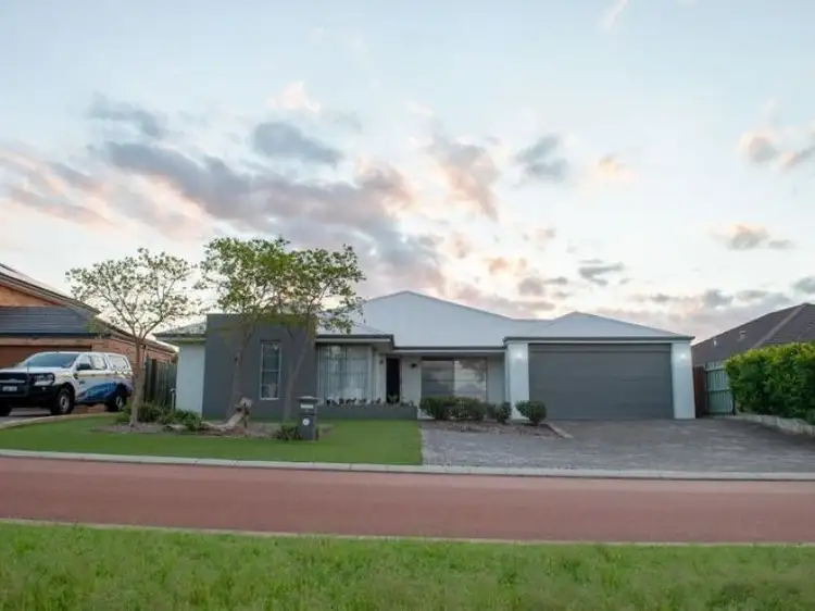 3 THE DELL, Canning Vale WA 6155