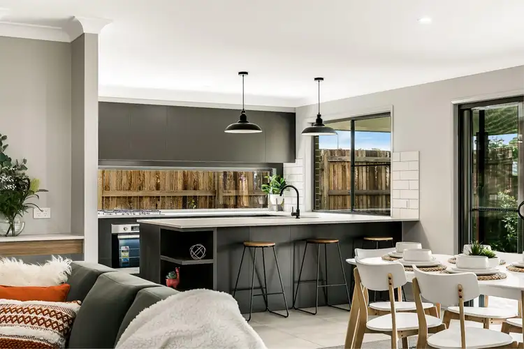 23 Bootes St, Kearneys Spring QLD 4350