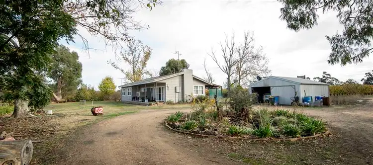 52 Kangan Road, Koonoomoo VIC 3644
