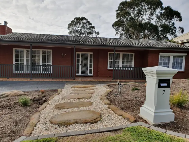 7 Wildwood Road, Happy Valley SA 5159
