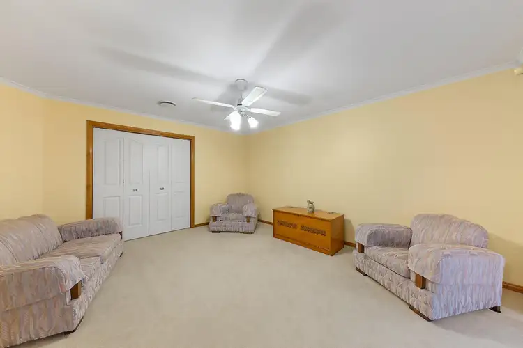 Second view of Homely house listing, 3 Landau Court, Taylors Lakes VIC 3038