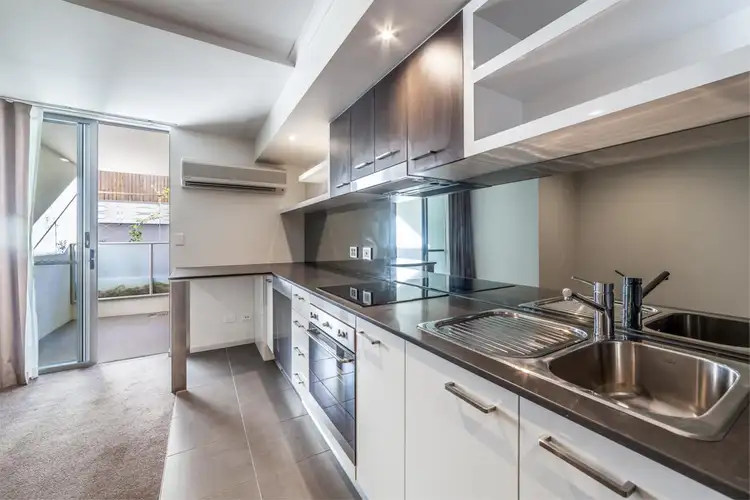 Third view of Homely apartment listing, 206/16 Merivale Street, South Brisbane QLD 4101