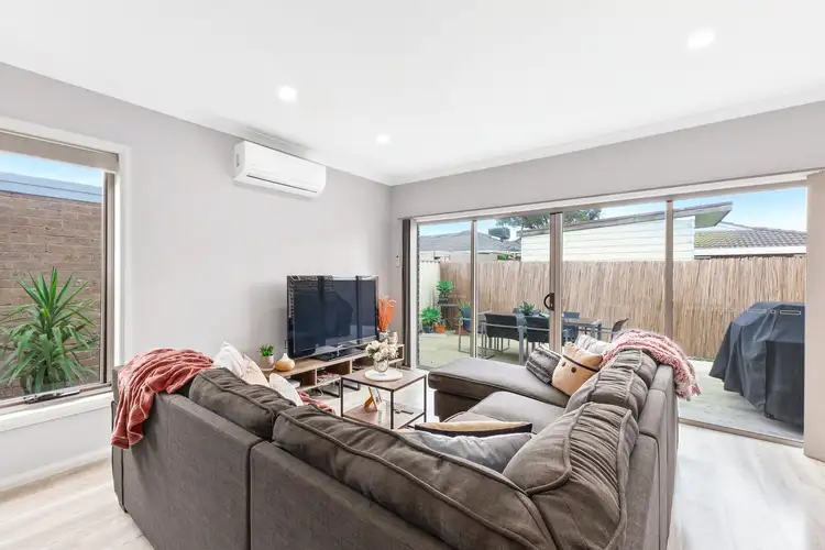 Sixth view of Homely unit listing, 2/132 Kings Road, St Albans VIC 3021
