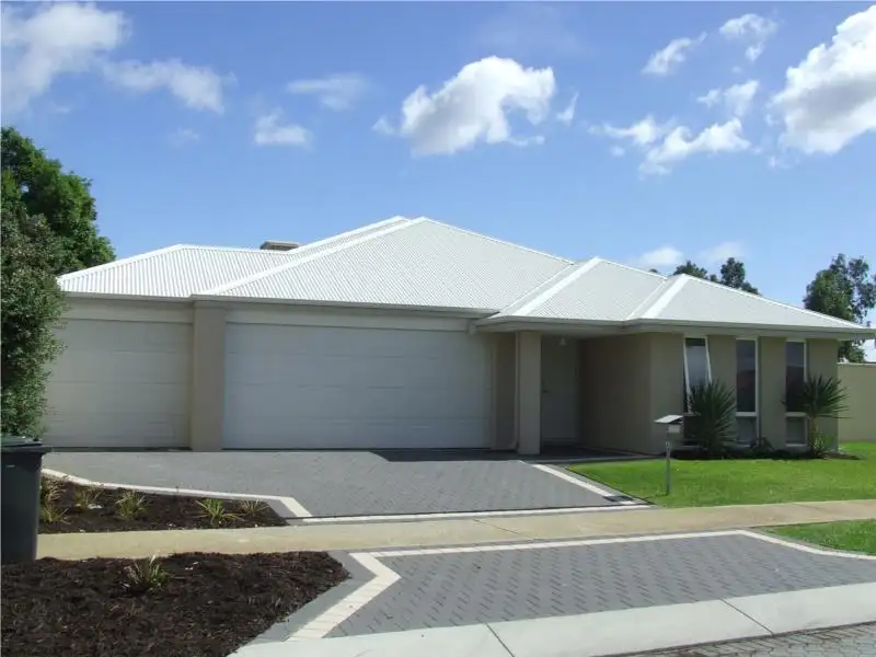 Main view of Homely house listing, 4 Ashendon Boulevard, Hammond Park WA 6164