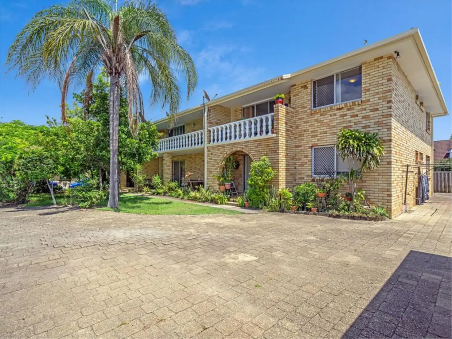 Main view of Homely unit listing, 3/10 Christina Court, Mermaid Waters QLD 4218
