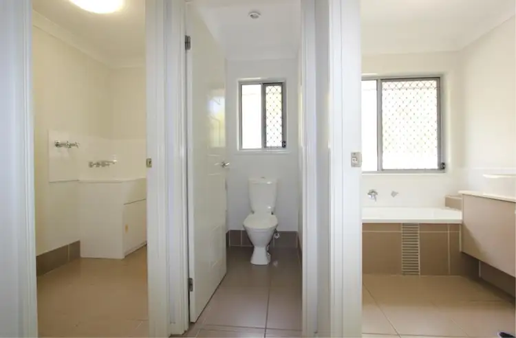 Sixth view of Homely house listing, 10 Basinghall Place, Berrinba QLD 4117
