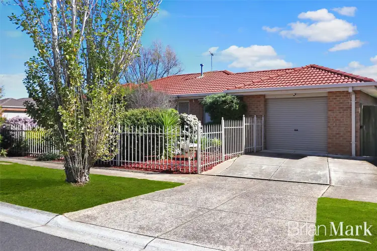 16 Alsace Avenue, Hoppers Crossing VIC 3029