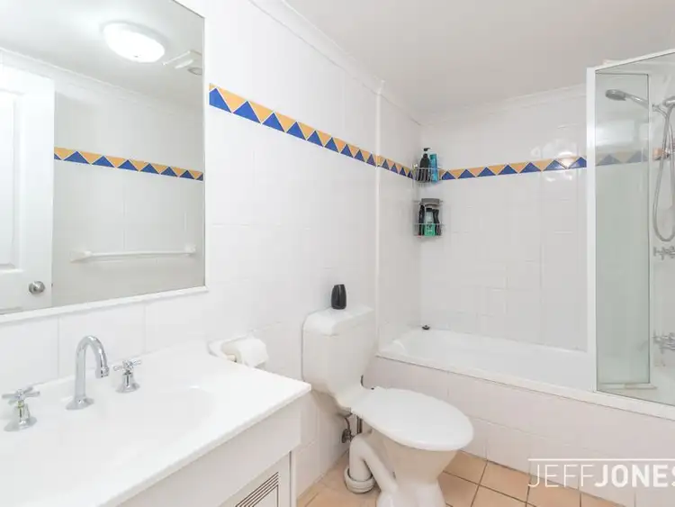 Sixth view of Homely apartment listing, 3/192 Juliette Street, Greenslopes QLD 4120