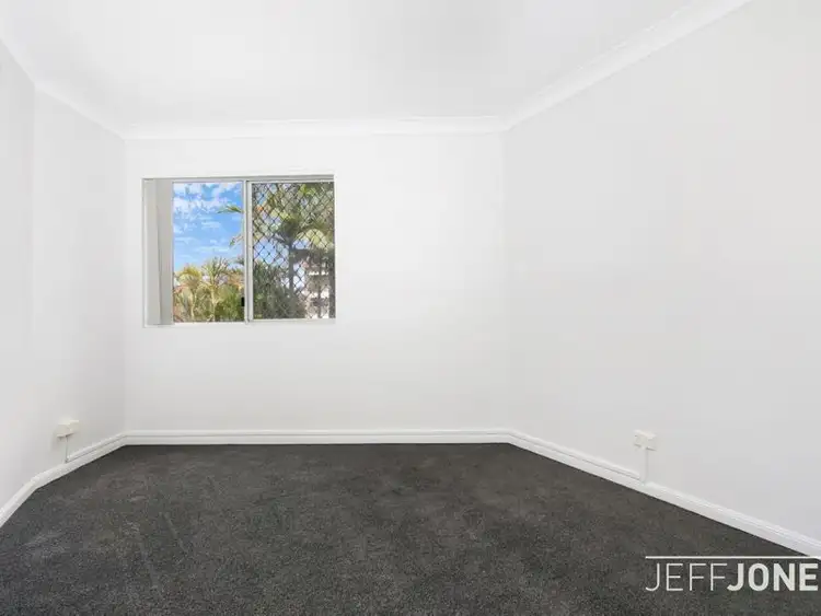 Fifth view of Homely unit listing, 6/33 Kirkland Avenue, Coorparoo QLD 4151
