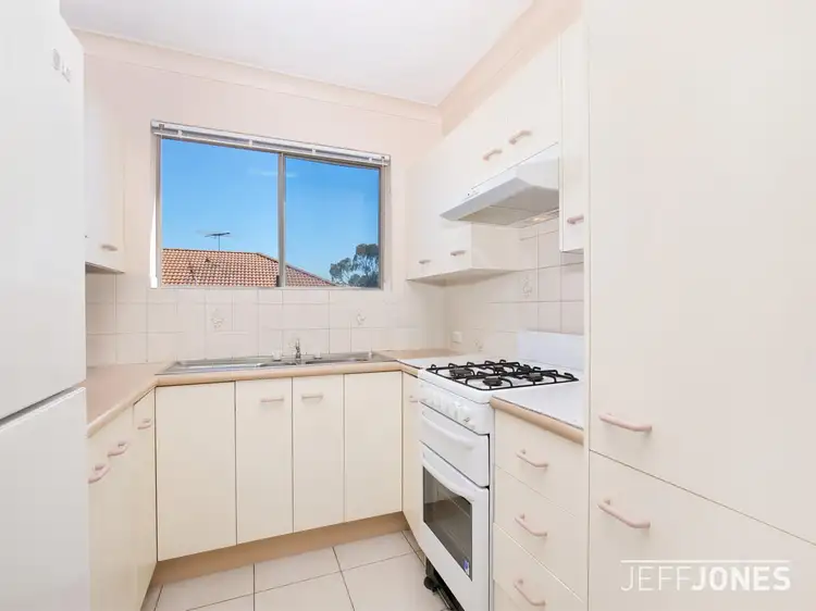 Sixth view of Homely unit listing, 9/558 Logan Road, Greenslopes QLD 4120