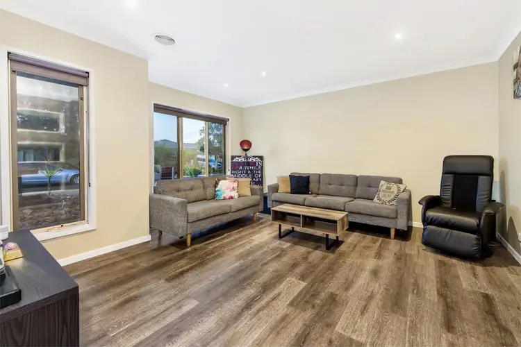 Second view of Homely house listing, 5 Rokewood Street, Burnside Heights VIC 3023