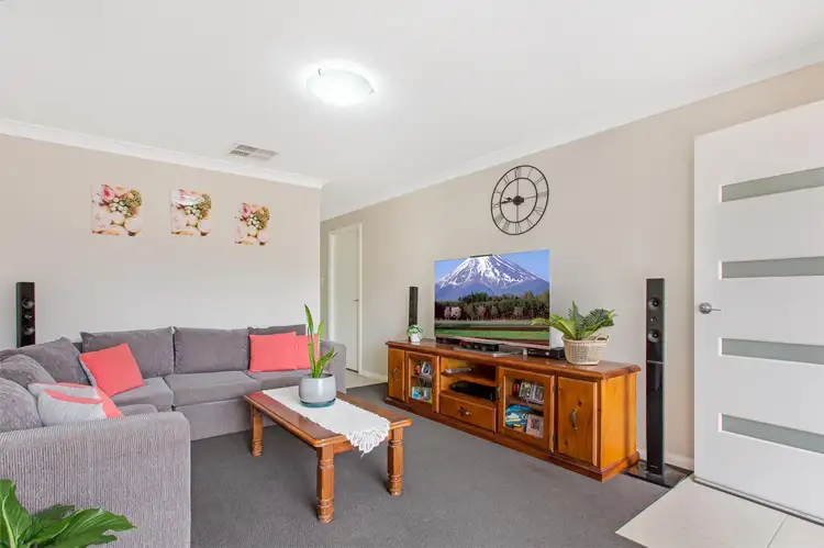 Fourth view of Homely house listing, 8a Lake Place, Tamworth NSW 2340