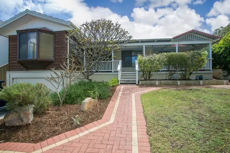 111 HIGH STREET, Sorrento WA 6020