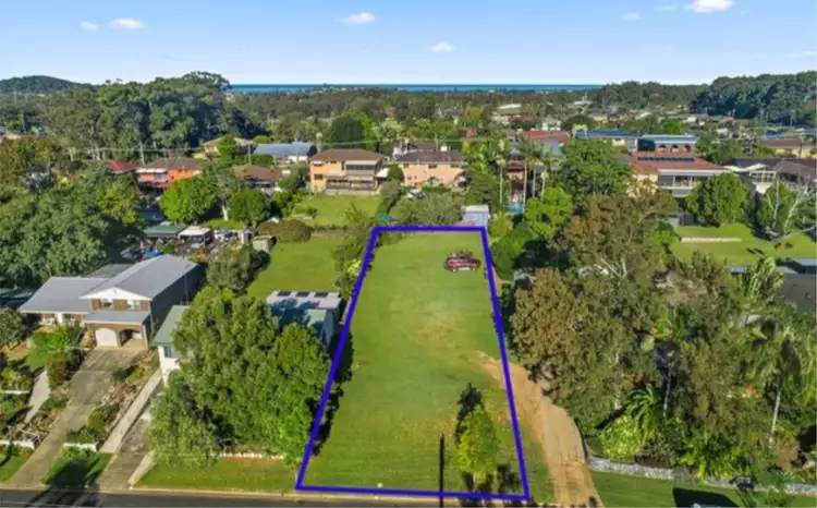 51 Amaroo Crescent, Toormina NSW 2452