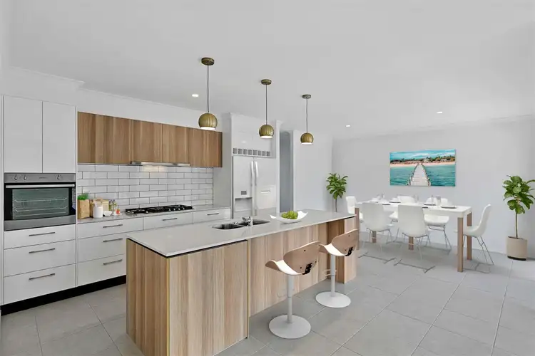 14 Leaward Bvd, Pialba QLD 4655