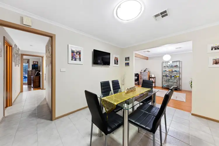Sixth view of Homely house listing, 28 Coleridge Drive, Delahey VIC 3037