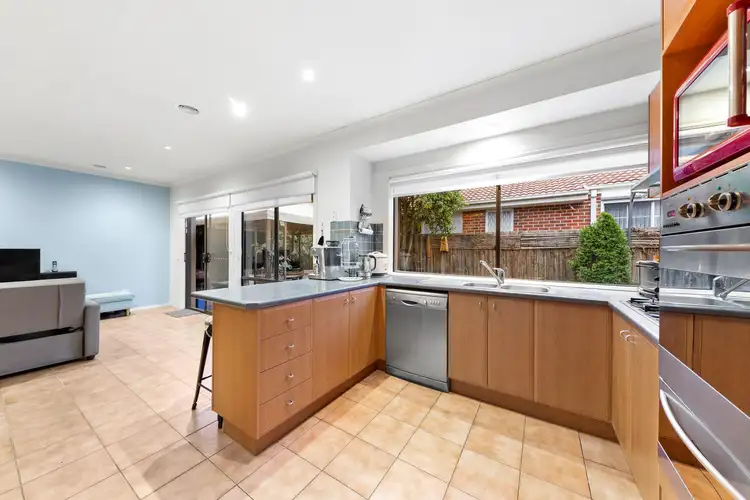 Sixth view of Homely house listing, 10 Waranga Way, Taylors Hill VIC 3037