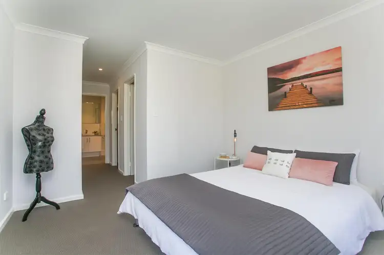 Third view of Homely house listing, 4A LYONS PL, Heathridge WA 6027