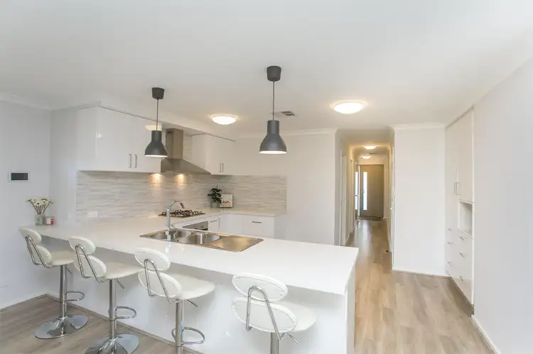 Fifth view of Homely house listing, 4A LYONS PL, Heathridge WA 6027