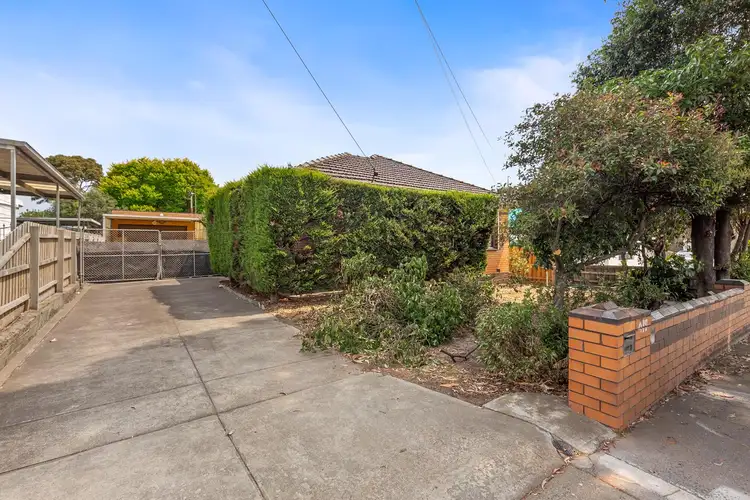 419 Ballarat Road, Sunshine VIC 3020
