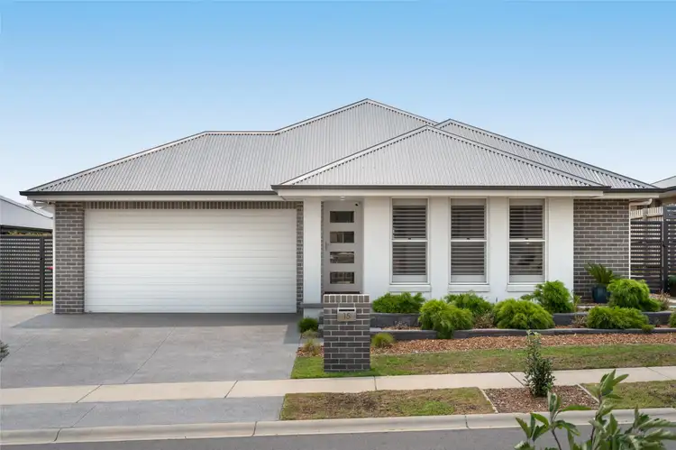 Main view of Homely house listing, 15 Vine Street, Chisholm NSW 2322