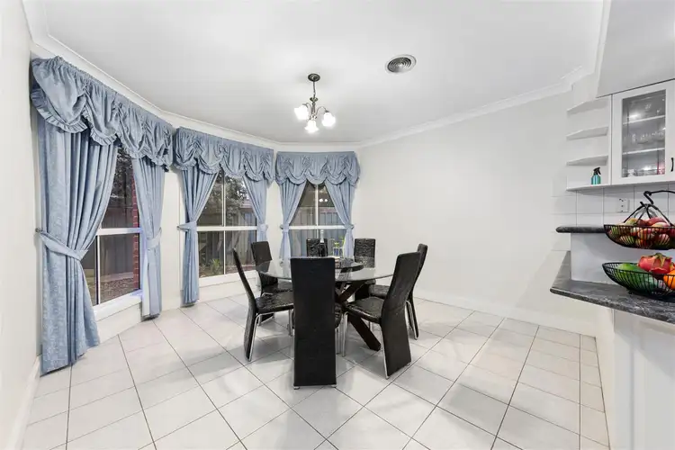 Fifth view of Homely house listing, 8 Scenic Place, Kealba VIC 3021