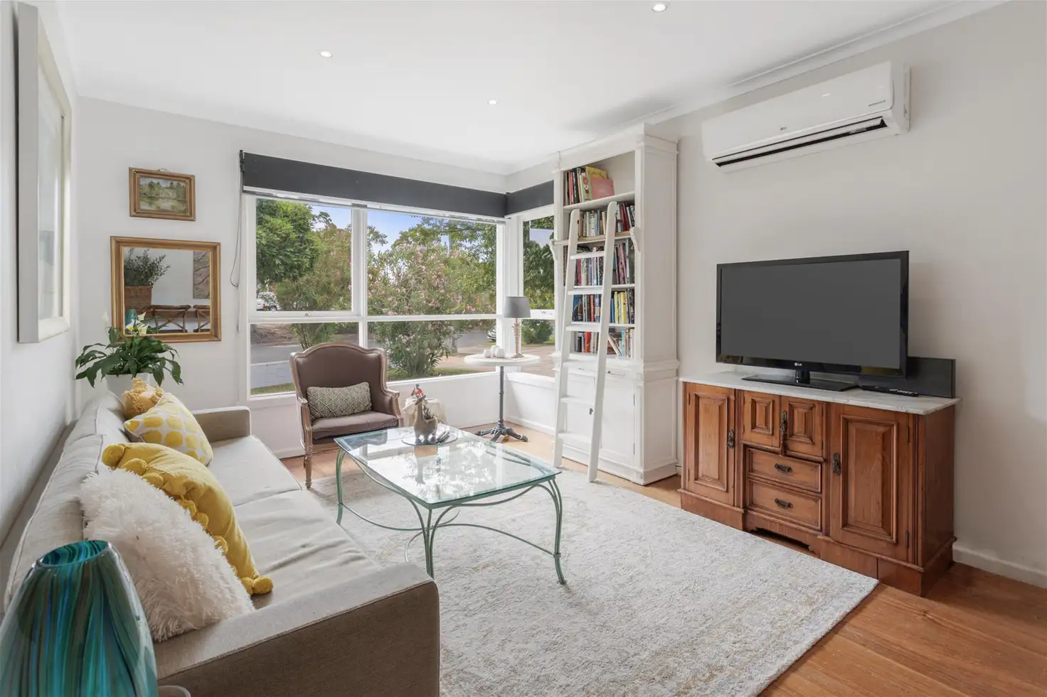 Main view of Homely unit listing, Unit 1/438 - 440 NEPEAN HIGHWAY, Parkdale VIC 3195