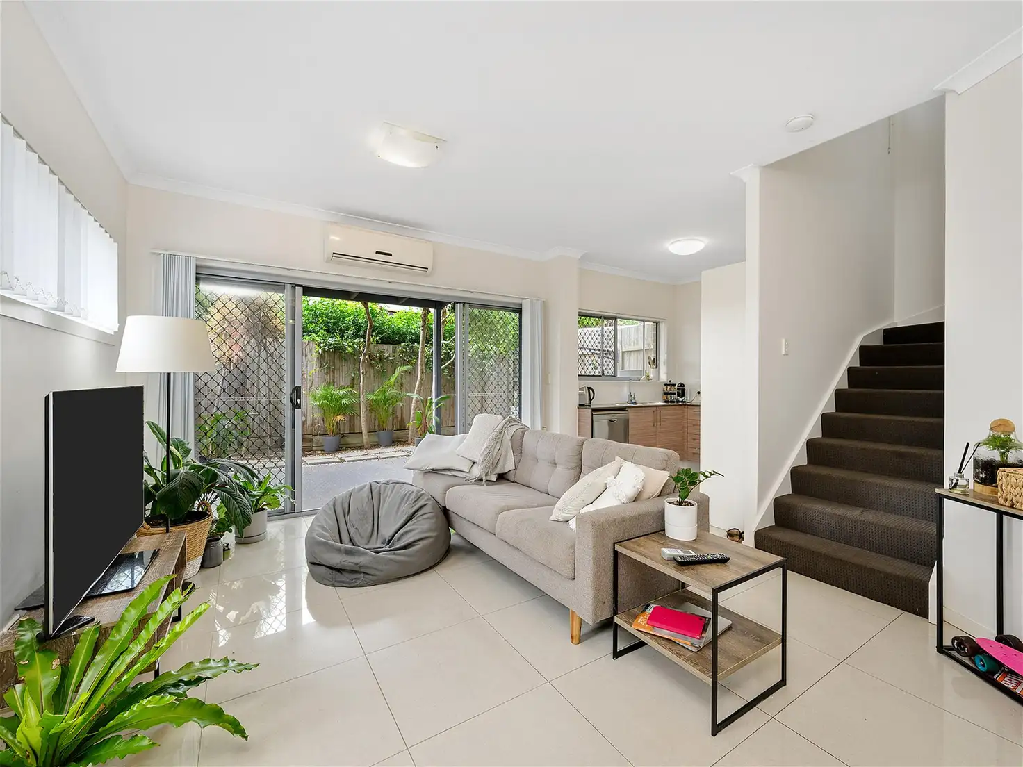 Main view of Homely townhouse listing, 1/50 Booligal Street, Carina QLD 4152