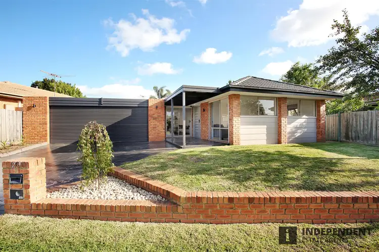 29 Frances Crescent, Cranbourne North VIC 3977