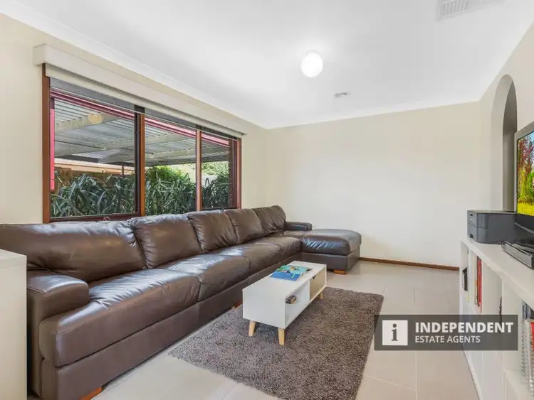 Fifth view of Homely house listing, 9 Caroline Crescent, Cranbourne West VIC 3977