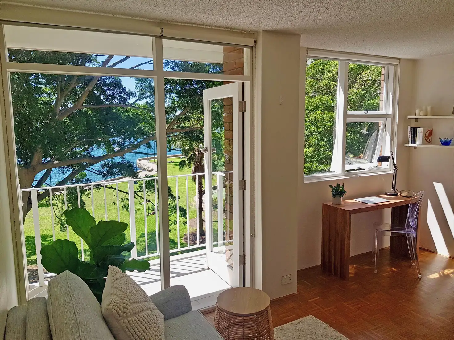 Main view of Homely studio listing, 32/5-7 The Esplanade, Elizabeth Bay NSW 2011