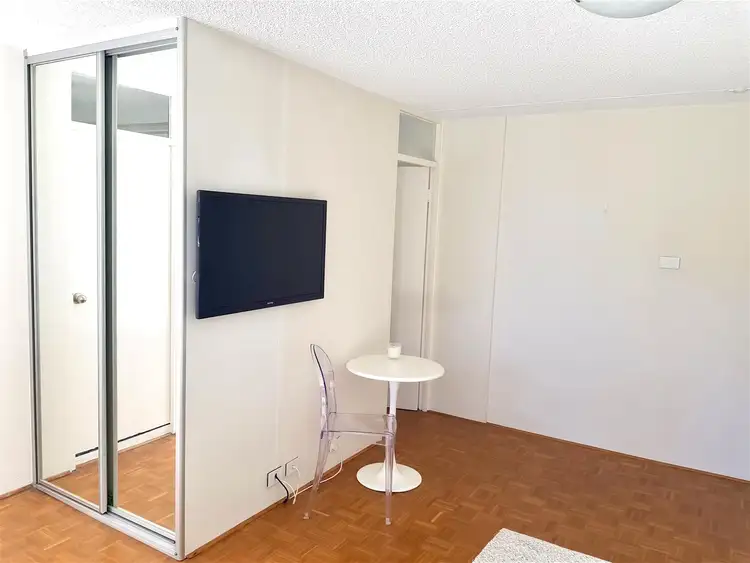 Second view of Homely studio listing, 32/5-7 The Esplanade, Elizabeth Bay NSW 2011