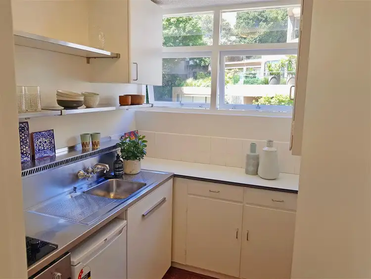 Sixth view of Homely studio listing, 32/5-7 The Esplanade, Elizabeth Bay NSW 2011