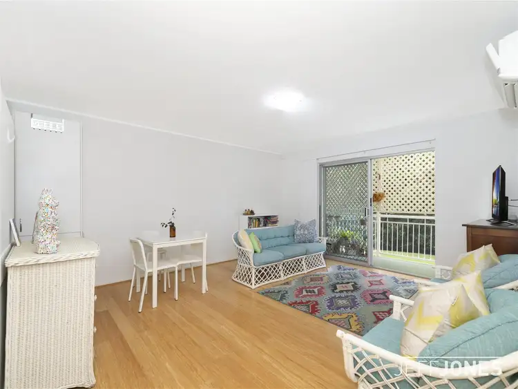 Second view of Homely unit listing, 4/33 Dansie Street, Greenslopes QLD 4120