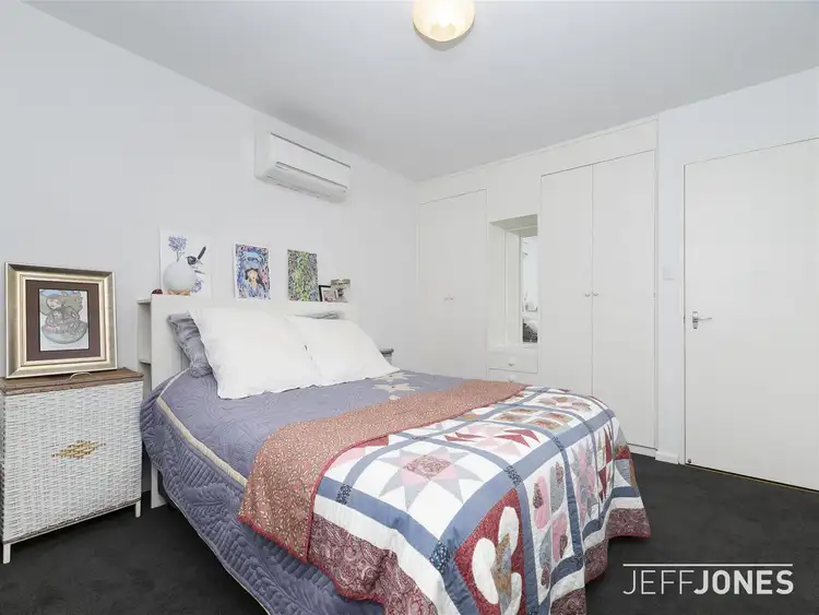 Fifth view of Homely unit listing, 4/33 Dansie Street, Greenslopes QLD 4120