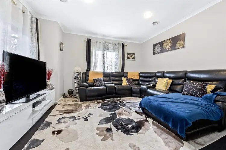 Third view of Homely townhouse listing, 2/61 Arthur Street, St Albans VIC 3021